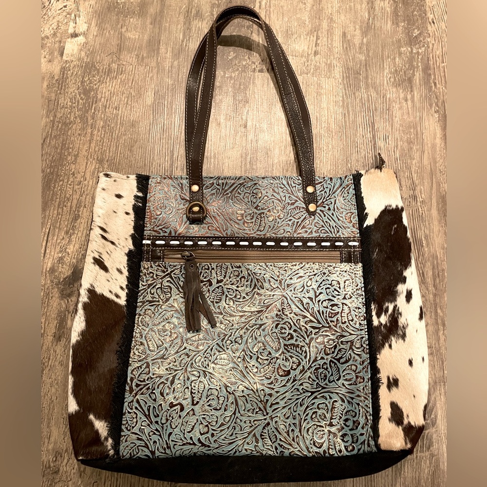 Myra tote bag